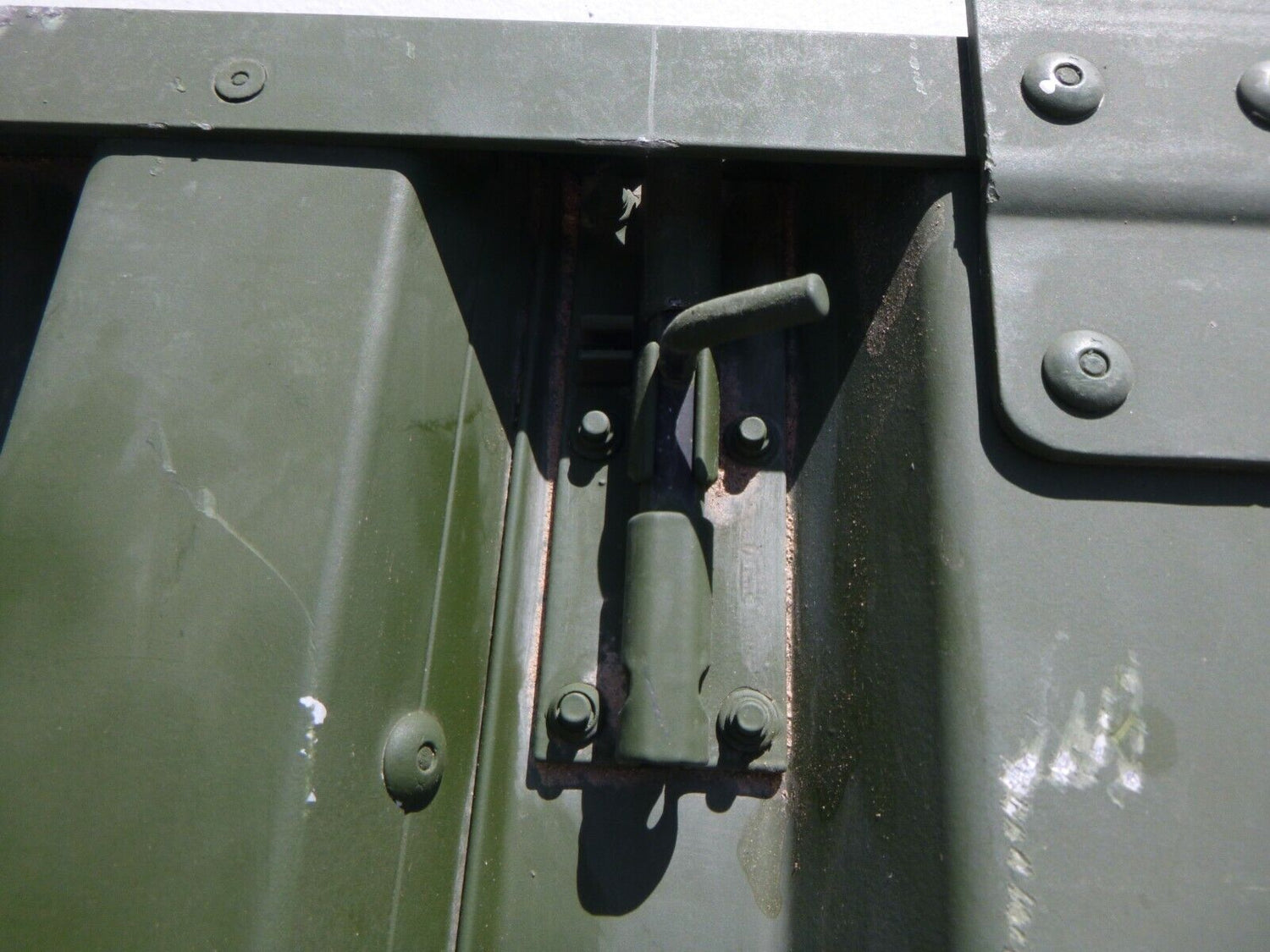 FMTV LMTV M1078 M1083 Cargo Bed Side Panel Green 12417337-001 , 2510-01-374-3119 | Genuine FMTV Replacement Parts, LMTV Parts For Sale and Military Surplus Medium Tactical Vehicle Parts &amp; Components