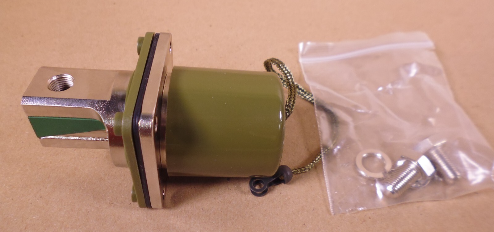 New M998 Humvee FMTV NATO Slave Receptacle 12342917, 5935-01-384-2610, SB0RD954 | Genuine FMTV Replacement Parts, LMTV Parts For Sale and Military Surplus Medium Tactical Vehicle Parts &amp; Components