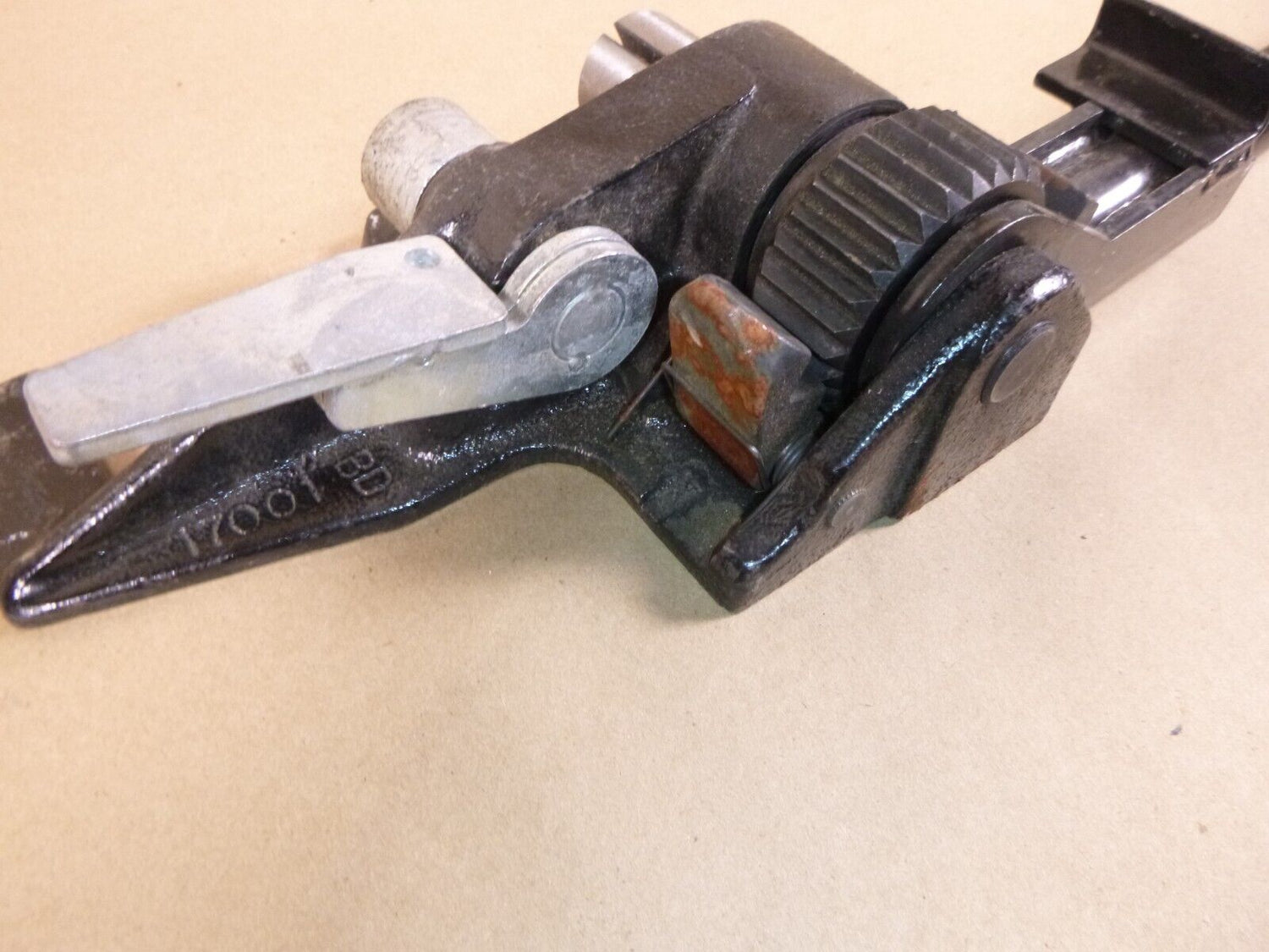 Shipping Room Products Windless Steel Banding Tensioner Up to 1-1/4" U.S.A. | Industrial MRO Tools and Replacement Industrial Equipment Components