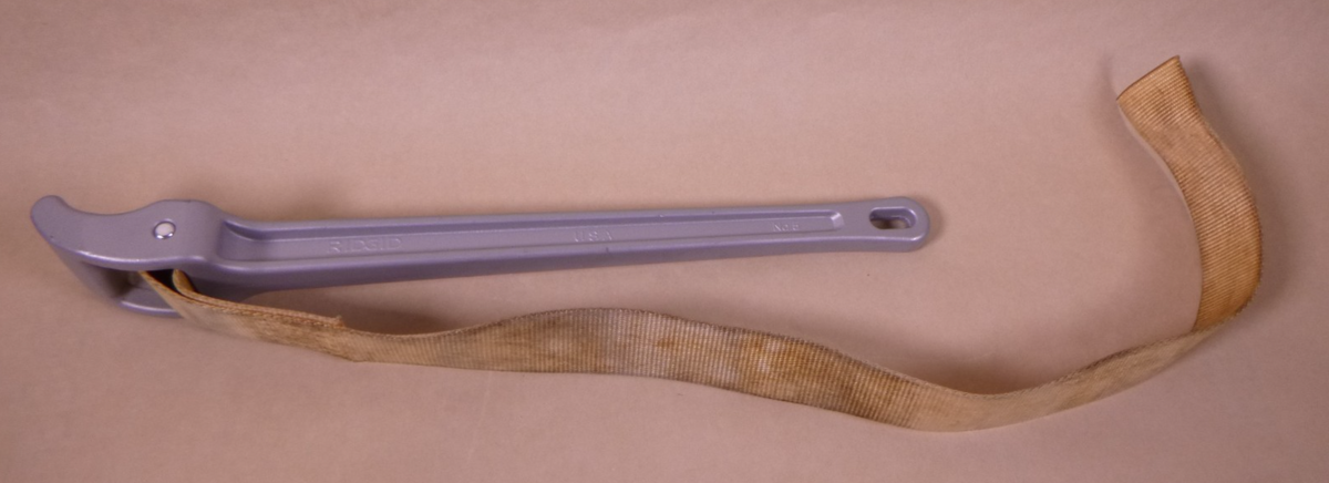 USED RIDGID No. 5 Strap Wrench Aluminum , 18" Wrench, 29" Strap | Industrial MRO Tools and Replacement Industrial Equipment Components