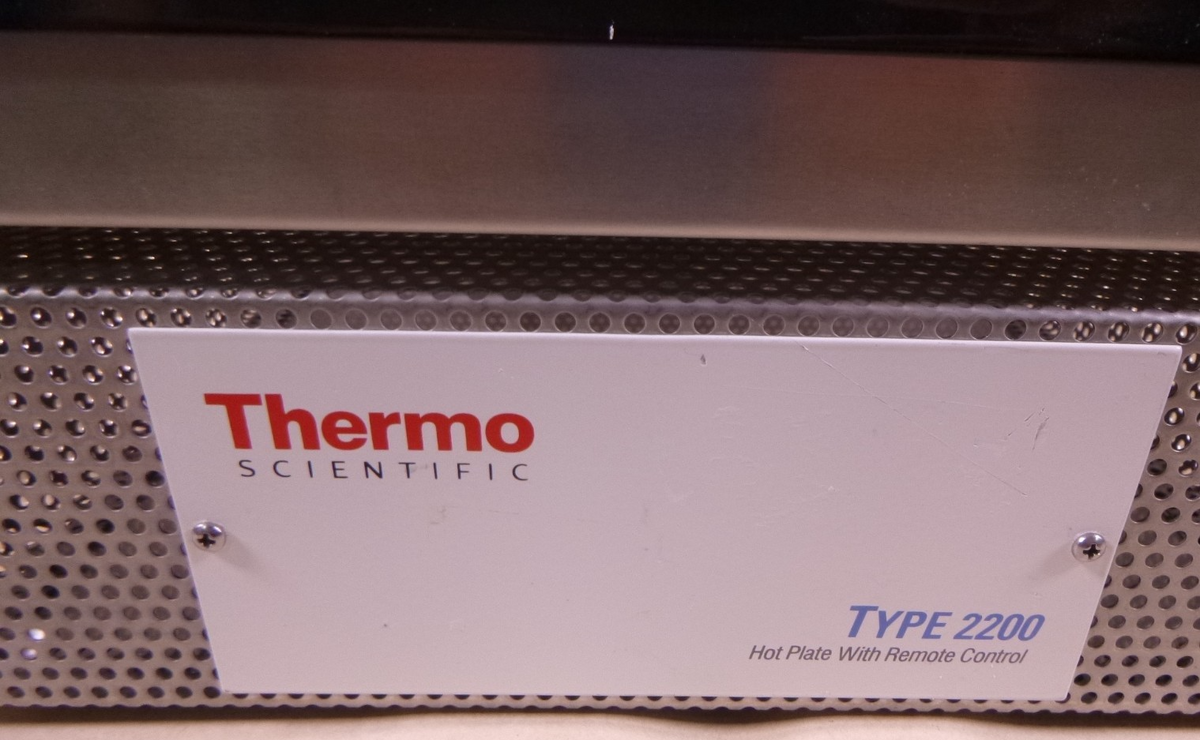 Thermo RC2235 Type 2200 12x12" Remote Controlled Hot Plate 1600W, 38-371C (700F)