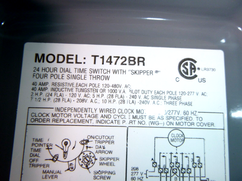 Intermatic T1472BR, 208-277 V, 24-Hour Mechanical Time Switch W/ Skipper NEMA 3R | Electrical MRO Replacement Parts & Components and Commercial Electrical Supplies Company