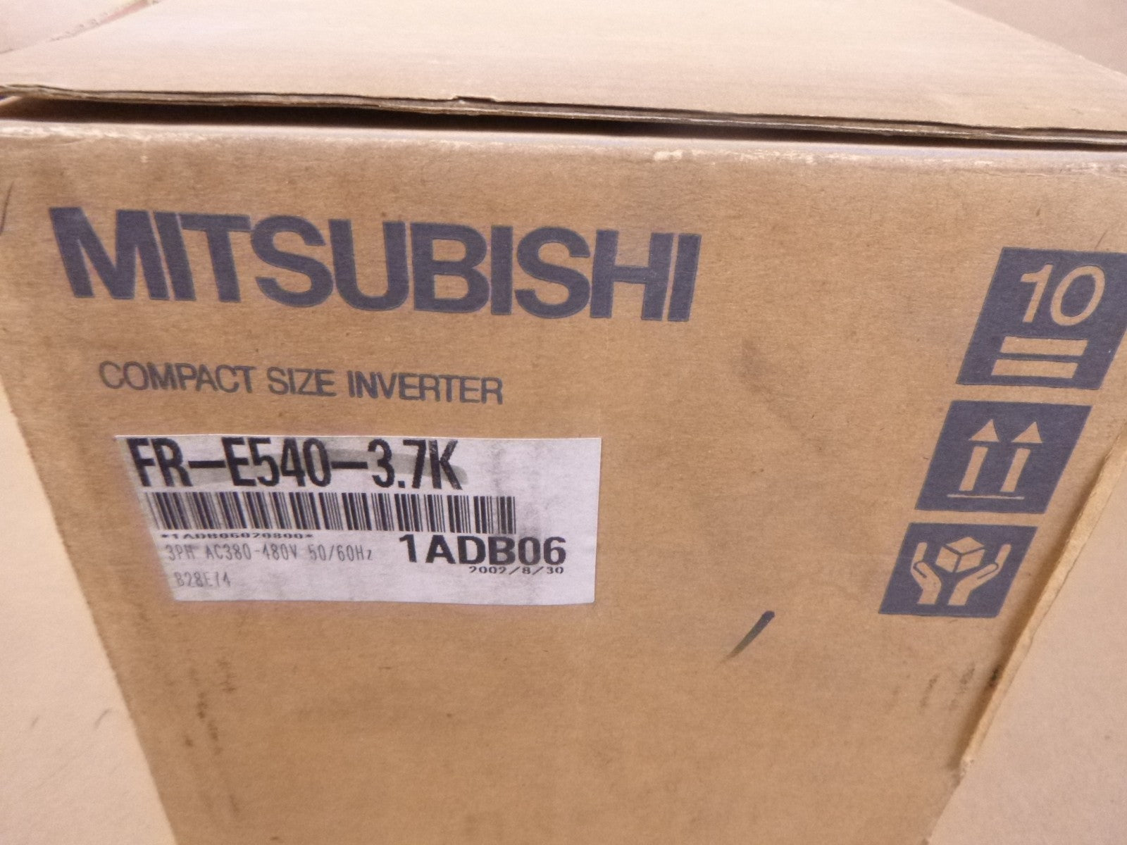 NEW Mitsubishi FR-E540-3.7K Freqrol E500 inverter 3.7kW