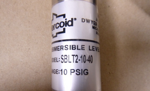 Dwyer Mercoid SBLT2-10-40-ETFE Submersible Level Transmitter 4-20 mA, 0-10 PSI