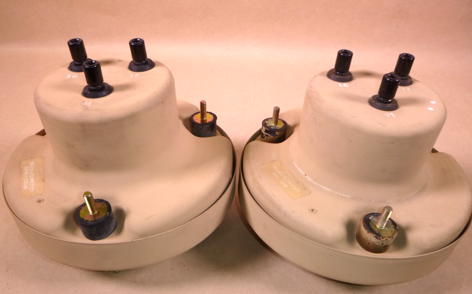 2x USGI M998 Humvee M939 MRAP 24 V LED Head Light Trucklite 07370 W/ Tan Bucket