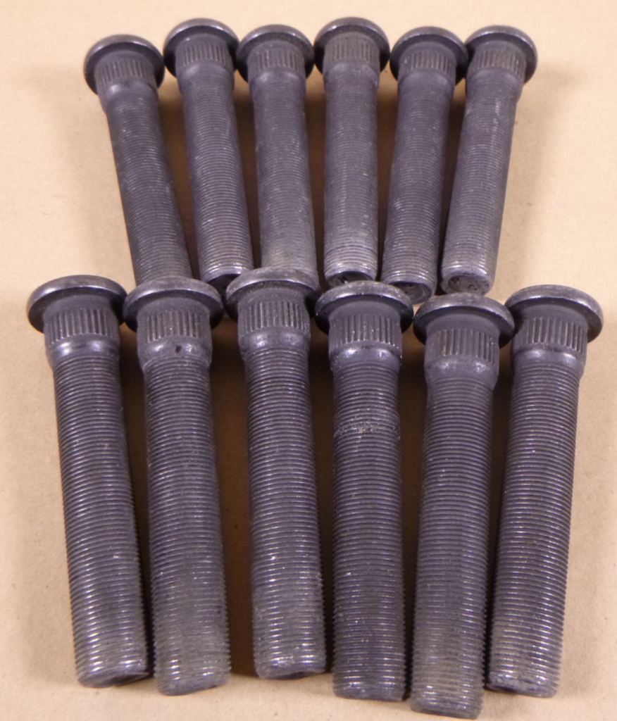 (12 Pack) Wheel Stud Lug Bolt, M22 X 1.5mm x 122mm, 1" Knurled Diameter | Industrial Replacement Nuts & Bolts Distributor and Machinery Screws & Fasteners Supply