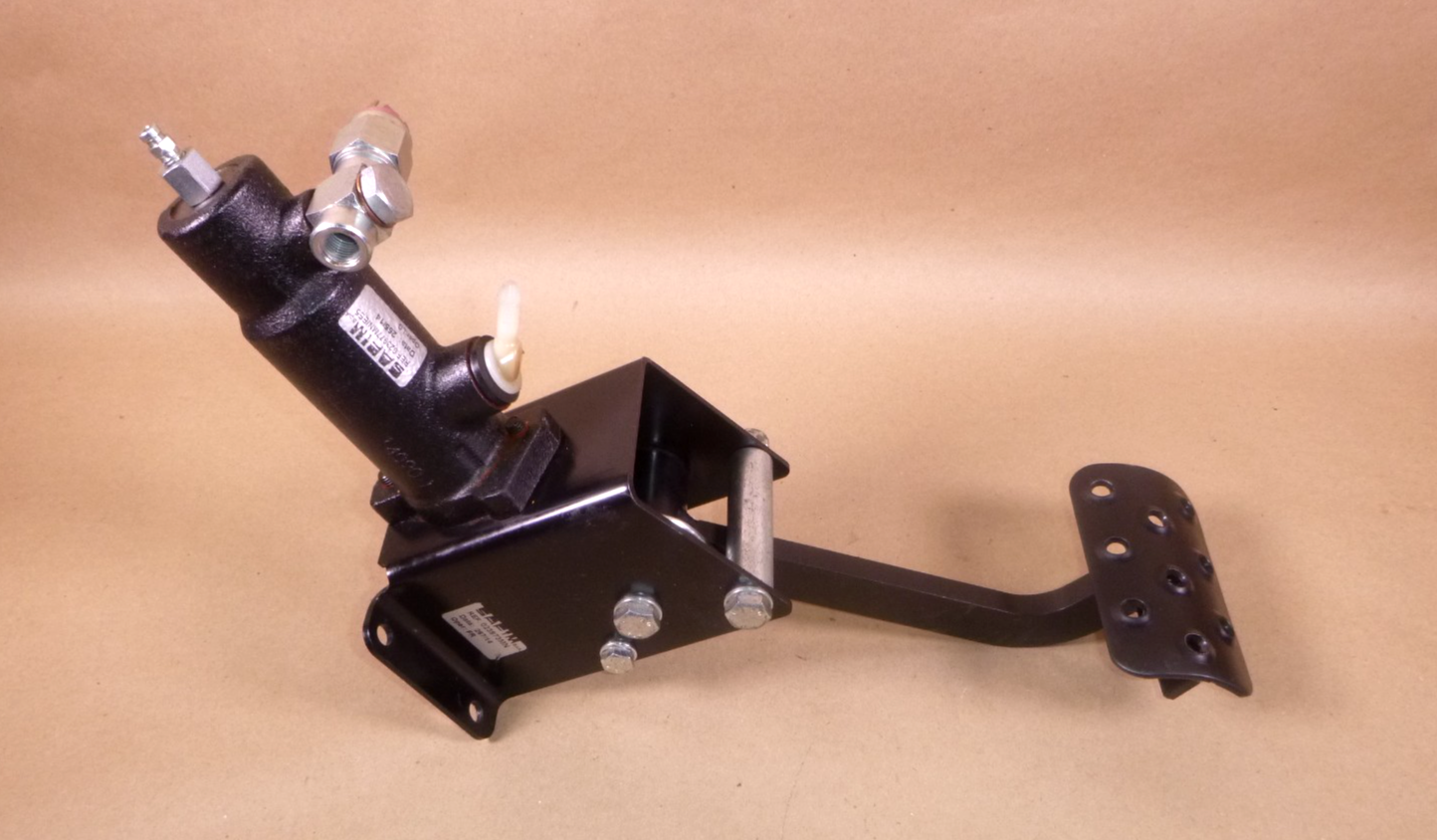 SAFIM Brake Pedal Assembly W/ Master Cylinder 023973MN, JLG | Industrial Tractor Parts Supplier and Surplus Tractor Parts &amp; Accessories