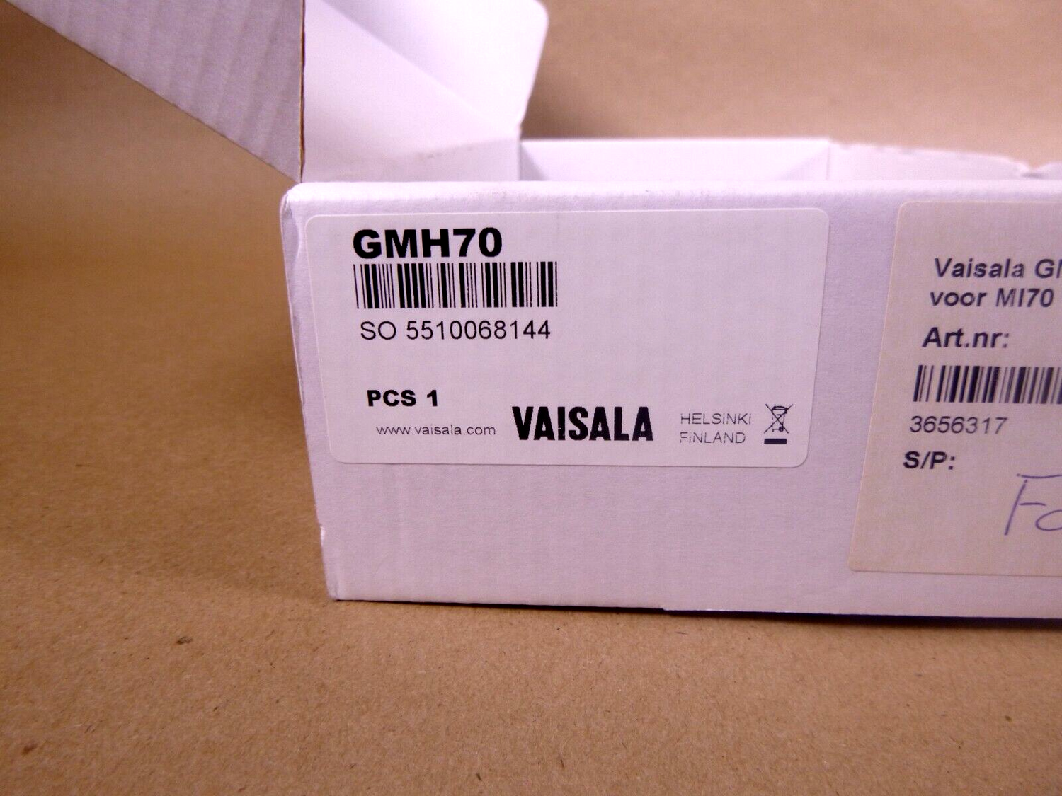 New Vaisala GMH70 Handle For Vaisala GM70 Co2 Meter | Electrical MRO Replacement Parts &amp; Components and Commercial Electrical Supplies Company