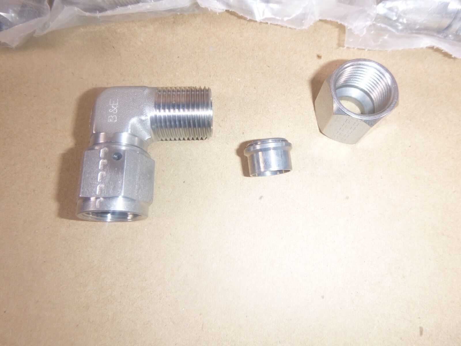 (5 Pc) 1/2" 90° Stainless Steel Elbow 8C6BUSS Flareless Swivel Nut Elbow Fitting | Industrial Replacement Nuts &amp; Bolts Distributor and Machinery Screws &amp; Fasteners Supply