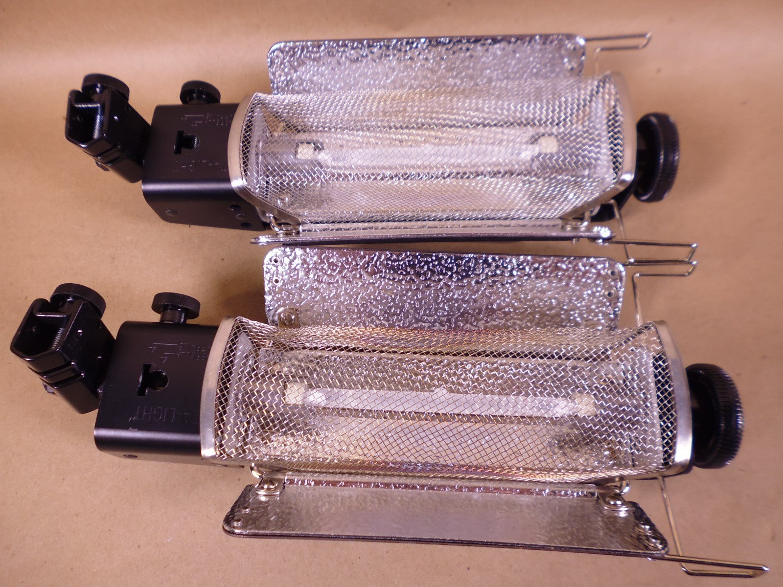 (Light Set) Lowell Light Omni Tota Cables, Stands, Umbrella, Hard Case | Electrical MRO Replacement Parts &amp; Components and Commercial Electrical Supplies Company