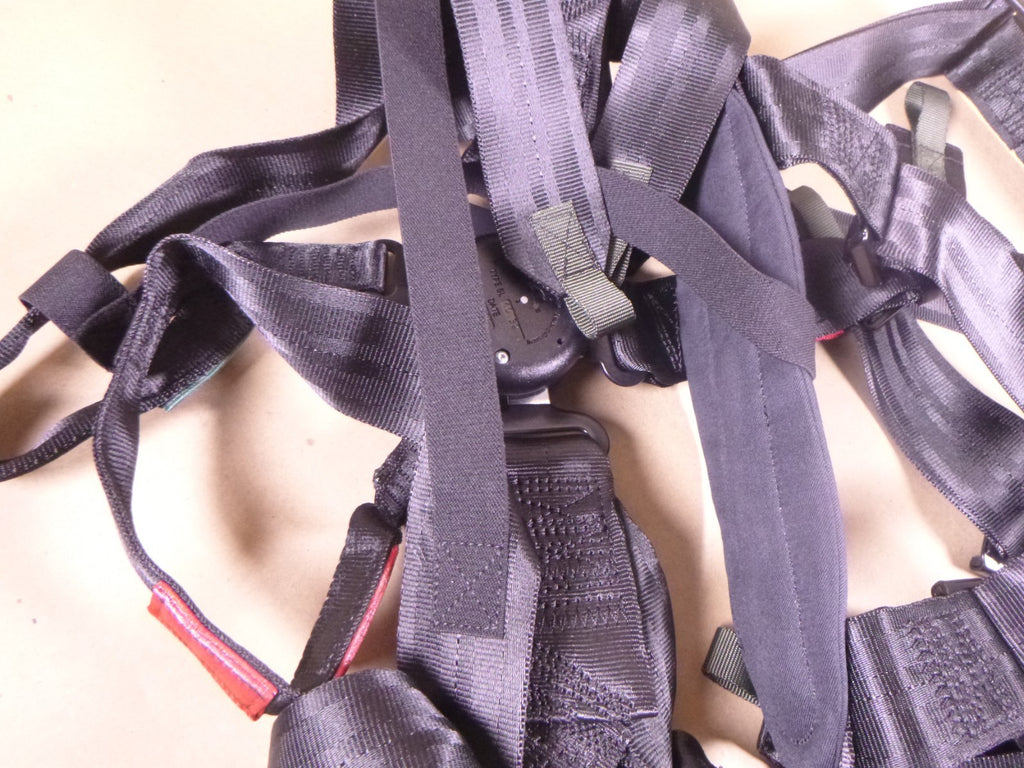 900-US-07301 HMMWV Harness Restraint Assembly Lower Schroth | Genuine HMMWV Replacement Parts and Military Surplus Humvee Parts & Accessories