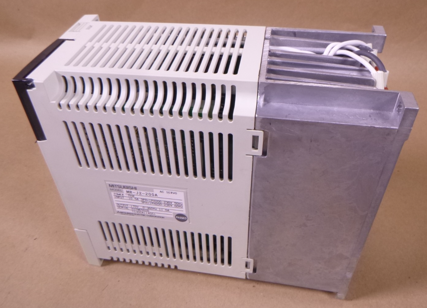 Mitsubishi MR-J2-200A Servo Drive , 2kW , 10.5A