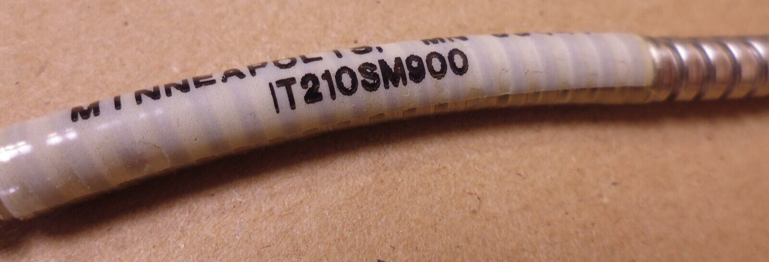 NEW BANNER 10FT FIBER OPTIC CABLE IT210SM900 20661 | Electrical MRO Replacement Parts &amp; Components and Commercial Electrical Supplies Company