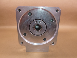 VH+063S-MF1-16-1H1-1K Wittenstein Gearbox Servo Worm Speed Reducer 16:1 Ratio | Industrial Electric Motors, Pumps & Parts