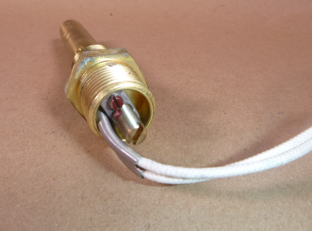 01-180020-029 Fenwal Thermoswitch -100 to 400 Deg F. Range 120/240 Vac | Electrical MRO Replacement Parts & Components and Commercial Electrical Supplies Company