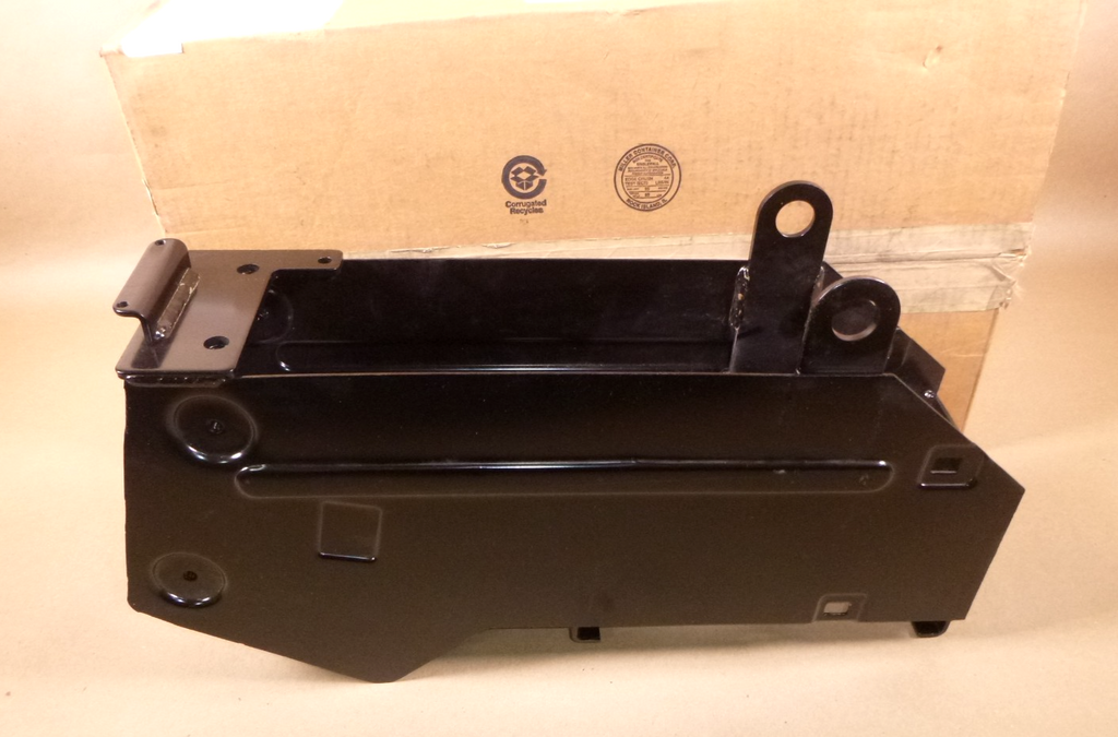 AT214326, 6014737 Genuine OEM John Deere Console (left) Fits 230LCR, 330LC | Industrial Tractor Parts Supplier and Surplus Tractor Parts & Accessories