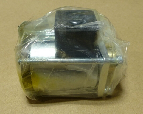 NEW PARKER 75054-04P CRANE SWING BOOM HOIST SOLENOID M977 M984A1 M985 HEMTT | Industrial Tractor Parts Supplier and Surplus Tractor Parts & Accessories