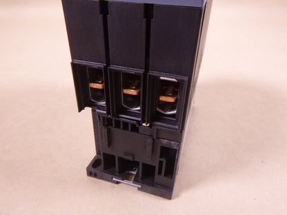 Siemens SIRIUS 3RT2037-1AK60 Contactor 110/120V 50/60Hz , 65A 400V 30kW 1NO 1NC | Electrical MRO Replacement Parts &amp; Components and Commercial Electrical Supplies Company