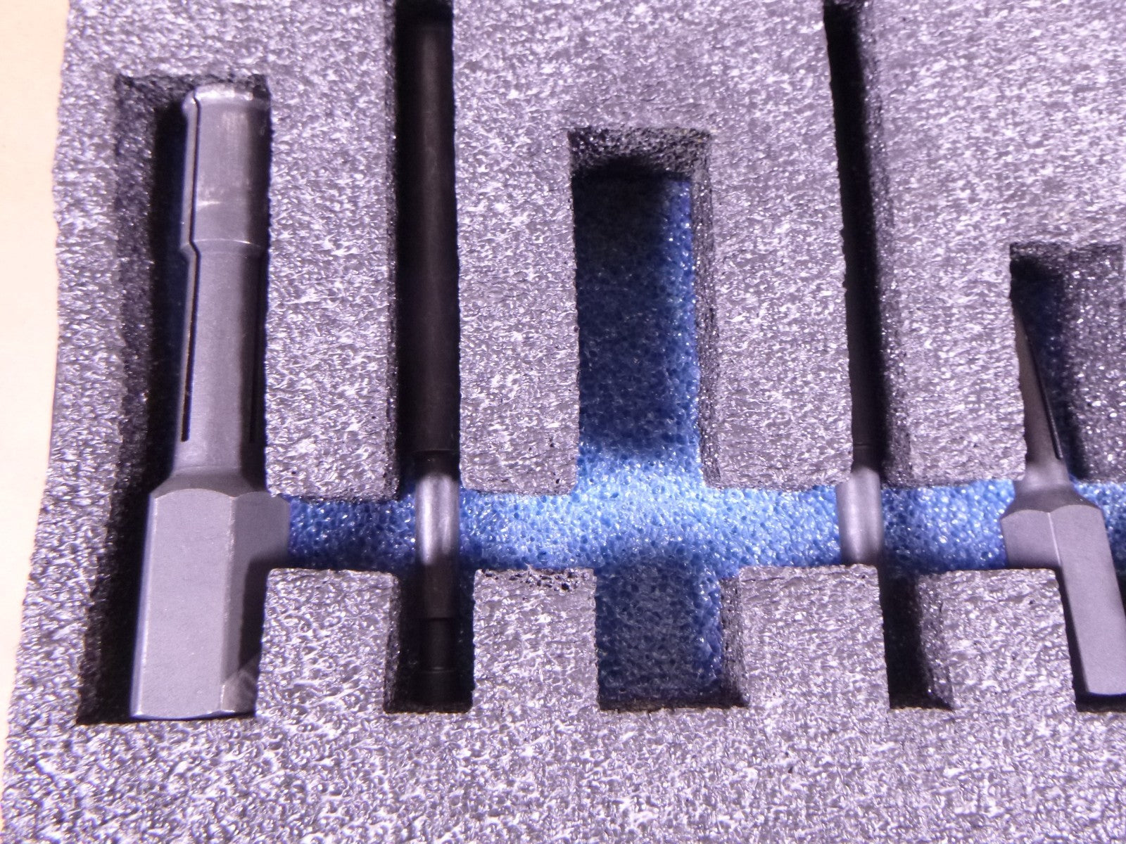 USED OTC 6981 Blind Hole Puller Set (Made In USA) *Missing 1 Piece* | Industrial MRO Tools and Replacement Industrial Equipment Components