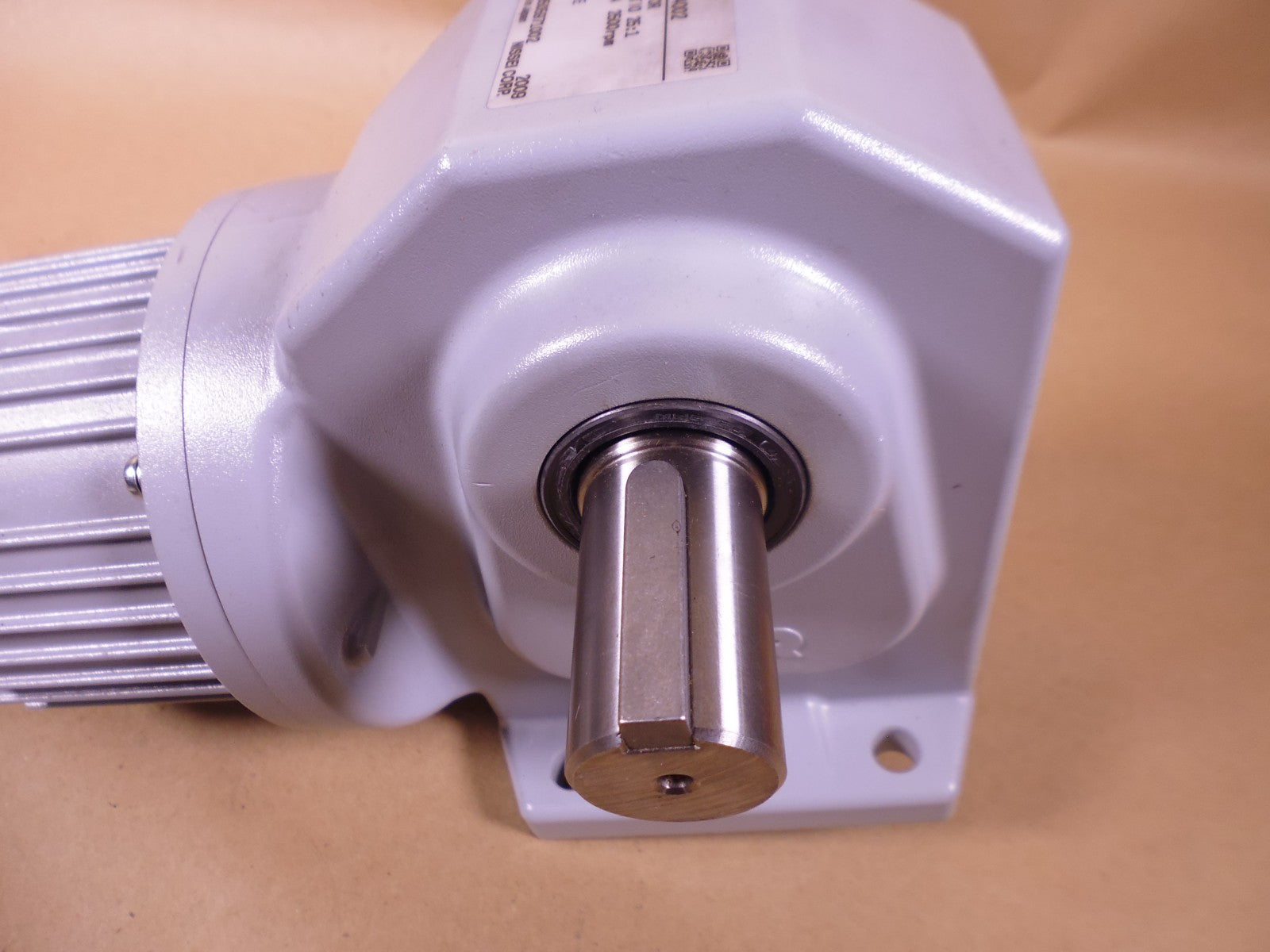 Nissei GTR II Brushless Induction Motor VHLB-28R-25-4002 400W 200V 25:1 2500RPM | Industrial Electric Motors, Pumps &amp; Parts