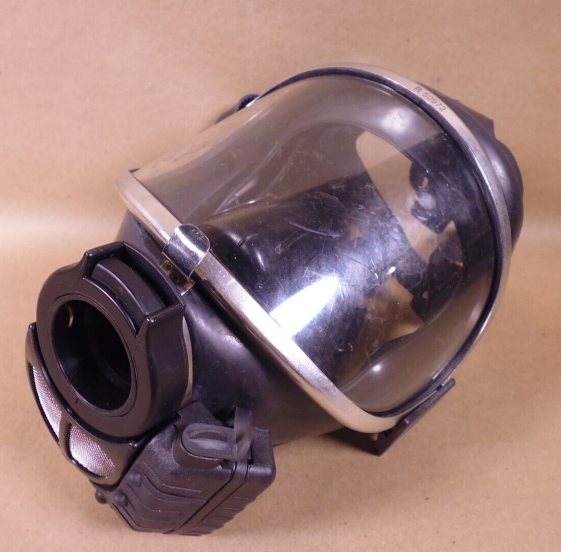 Drager 4052486 ALE Breathing Apparatus w/ Mask + 4052413 Gauge 4052260 3339182 | Industrial MRO Tools and Replacement Industrial Equipment Components