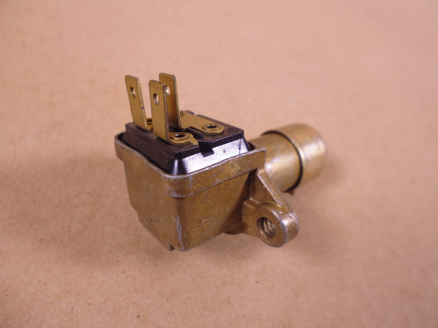 Headlight Beam Selecting Dimmer Switch For M915 Series 5995053 2590-01-163-7671 | Replacement Truck Parts, Trailer Accessories, Automobile Supplies, Car Parts &amp; Accessories