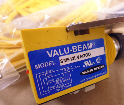 Banner Engineering SM912LVAGQD Valu-Beam Sensor w/ Turck RK 40-6M Cable | Electrical MRO Replacement Parts &amp; Components and Commercial Electrical Supplies Company