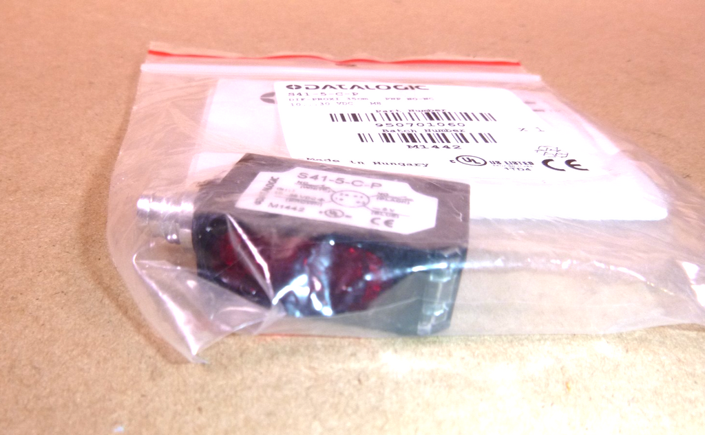 S41-5-C-P Datalogic Diffuse Proximity Sensor Trimmer PNP NO-NC, M8 Connection | Electrical MRO Replacement Parts & Components and Commercial Electrical Supplies Company