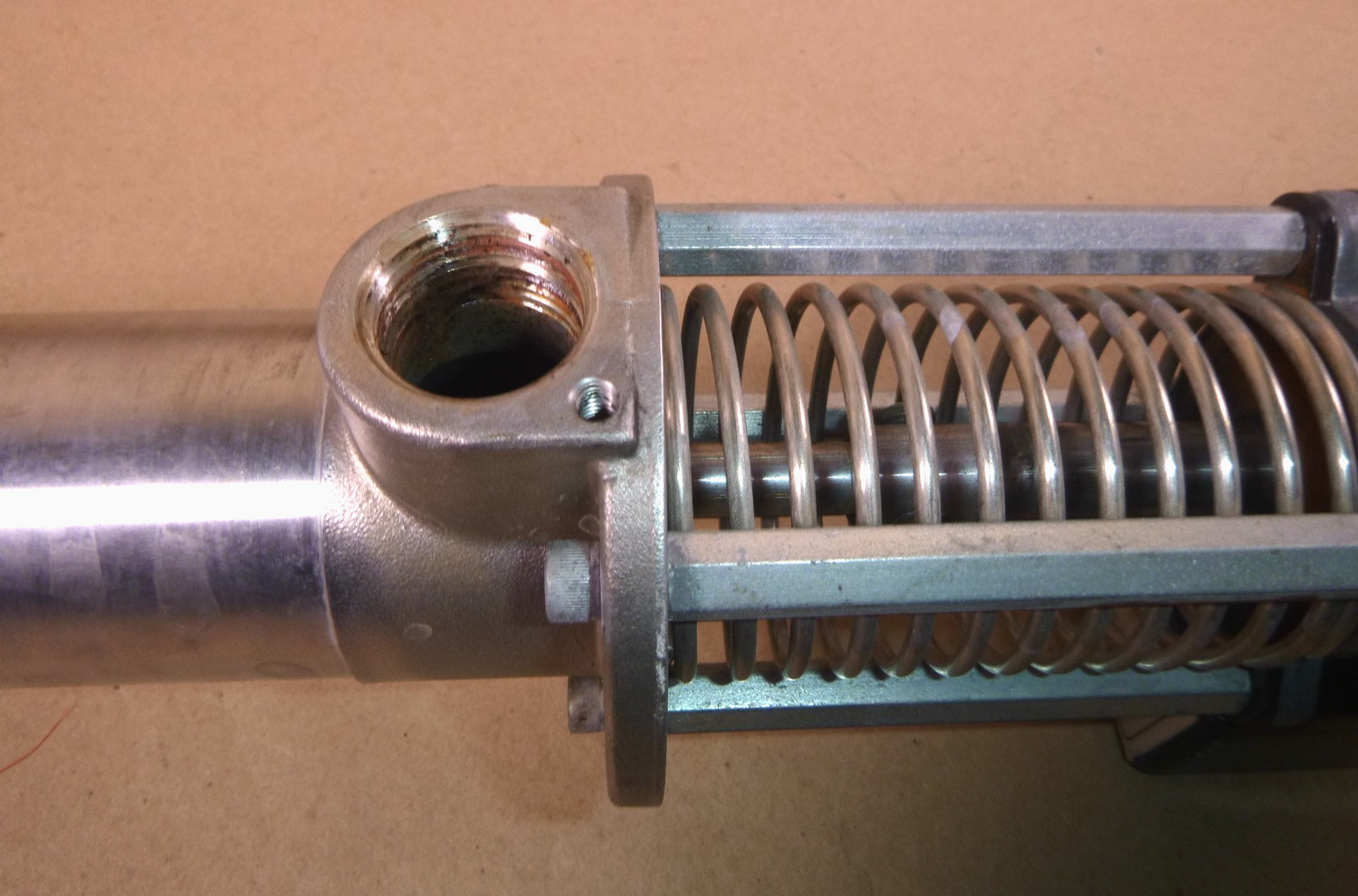 ARO / Ingersoll-Rand 4 GPM Air Drum Pump 1/2 NPTF Outlet 1/4 NPTF Air Inlet SS | Industrial Electric Motors, Pumps &amp; Parts