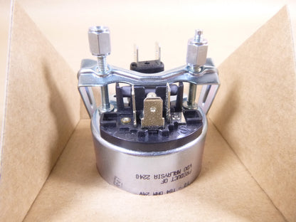 VDO 350040016 Oil Pressure Electric Short Sweep 52mm Gauge, 0-500 kpa, 24 Volt | Replacement Truck Parts, Trailer Accessories, Automobile Supplies, Car Parts &amp; Accessories