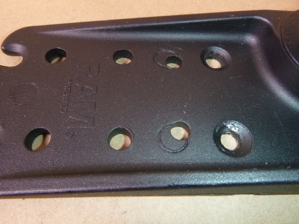 RAM-D-111U Medium Arm Electronic Mount 2.25" Ball W/ Rectangle & Round Plates | Industrial MRO Replacement Parts, Manufacturing Machine Parts & Components, Heavy Equipment Parts Supplier