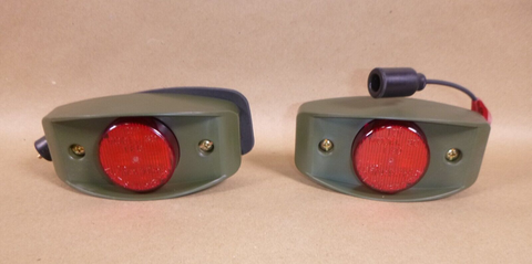 2x Trucklite 07406, M998 FMTV LMTV Composite Red LED Side Marker Light 12/24V