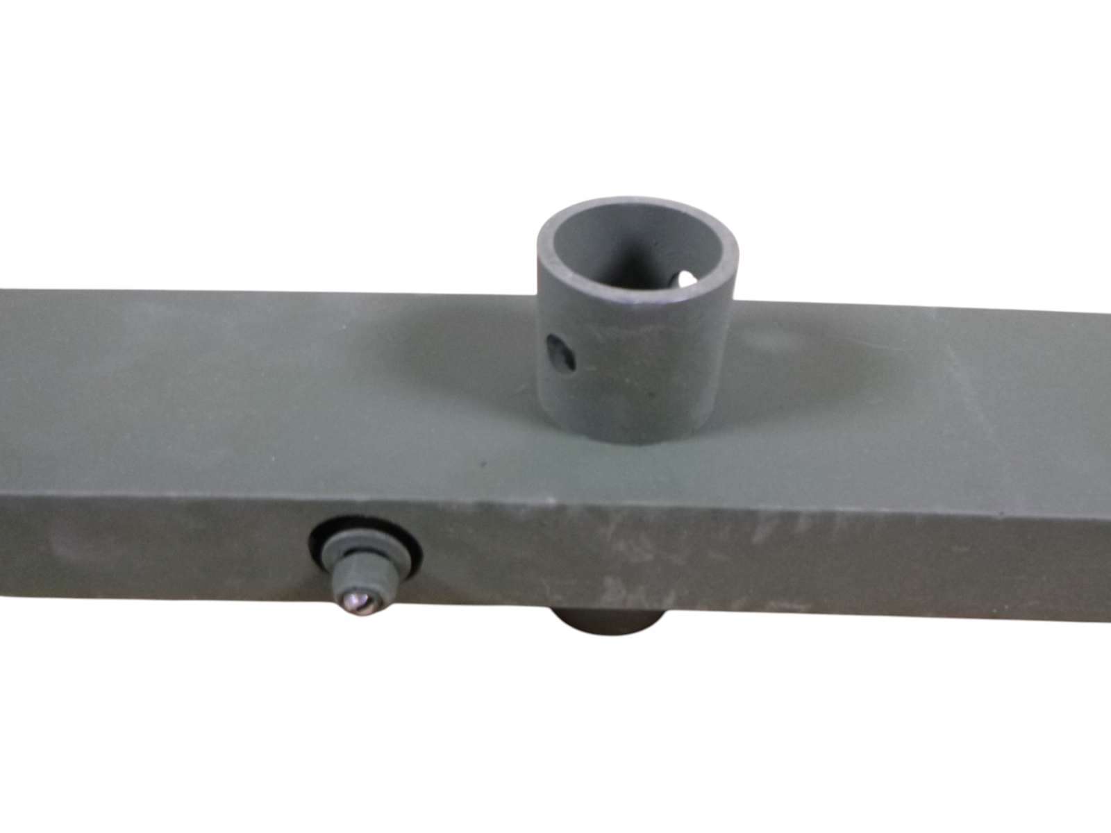 FMTV M1078 M1081 M1083 Troopseat Center Support 12418547-001 , 2540-01-500-3028