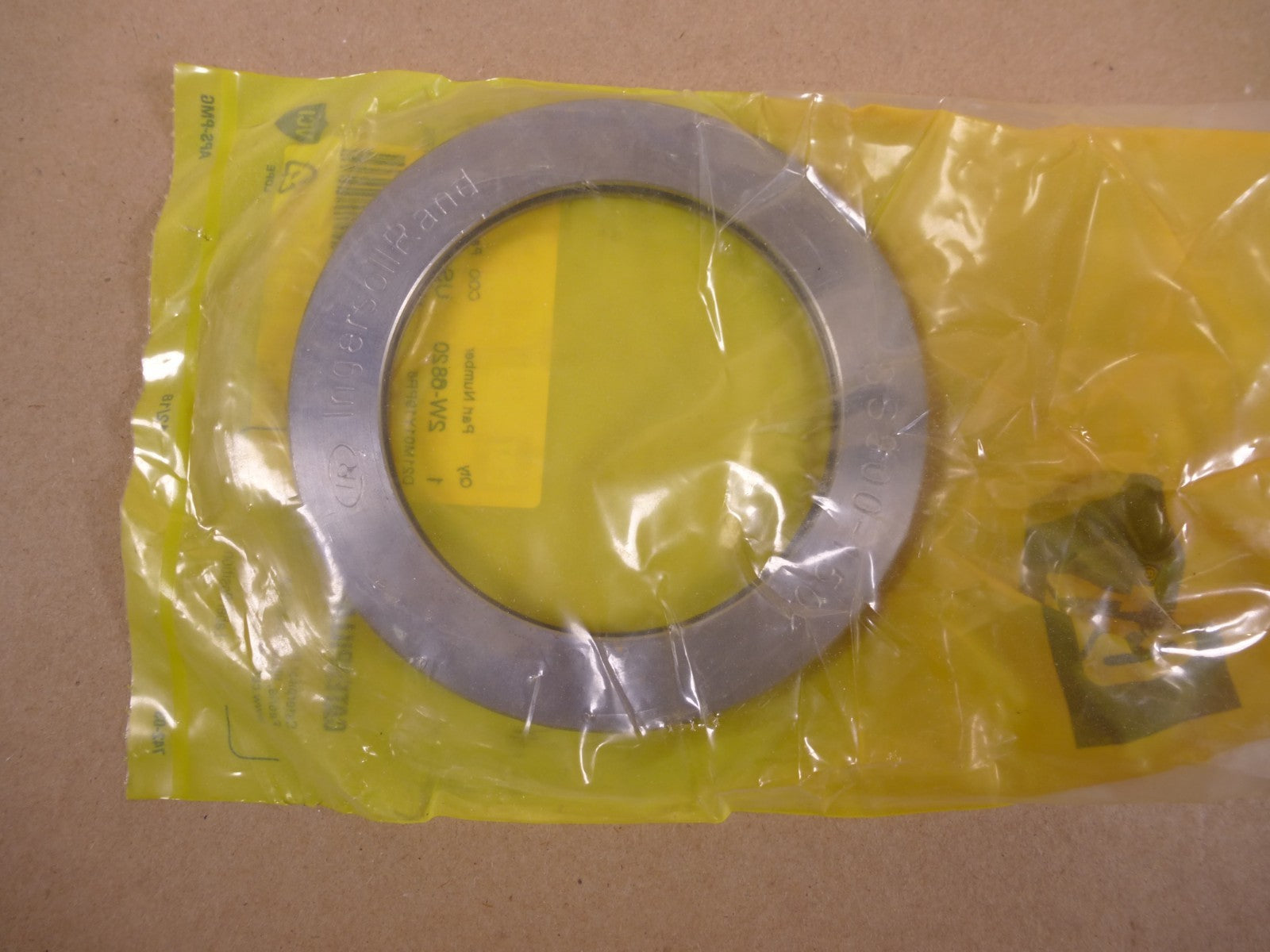 5N-8424 Genuine Caterpillar Air Starter Bulkhead 5N8424 | Industrial Tractor Parts Supplier and Surplus Tractor Parts &amp; Accessories