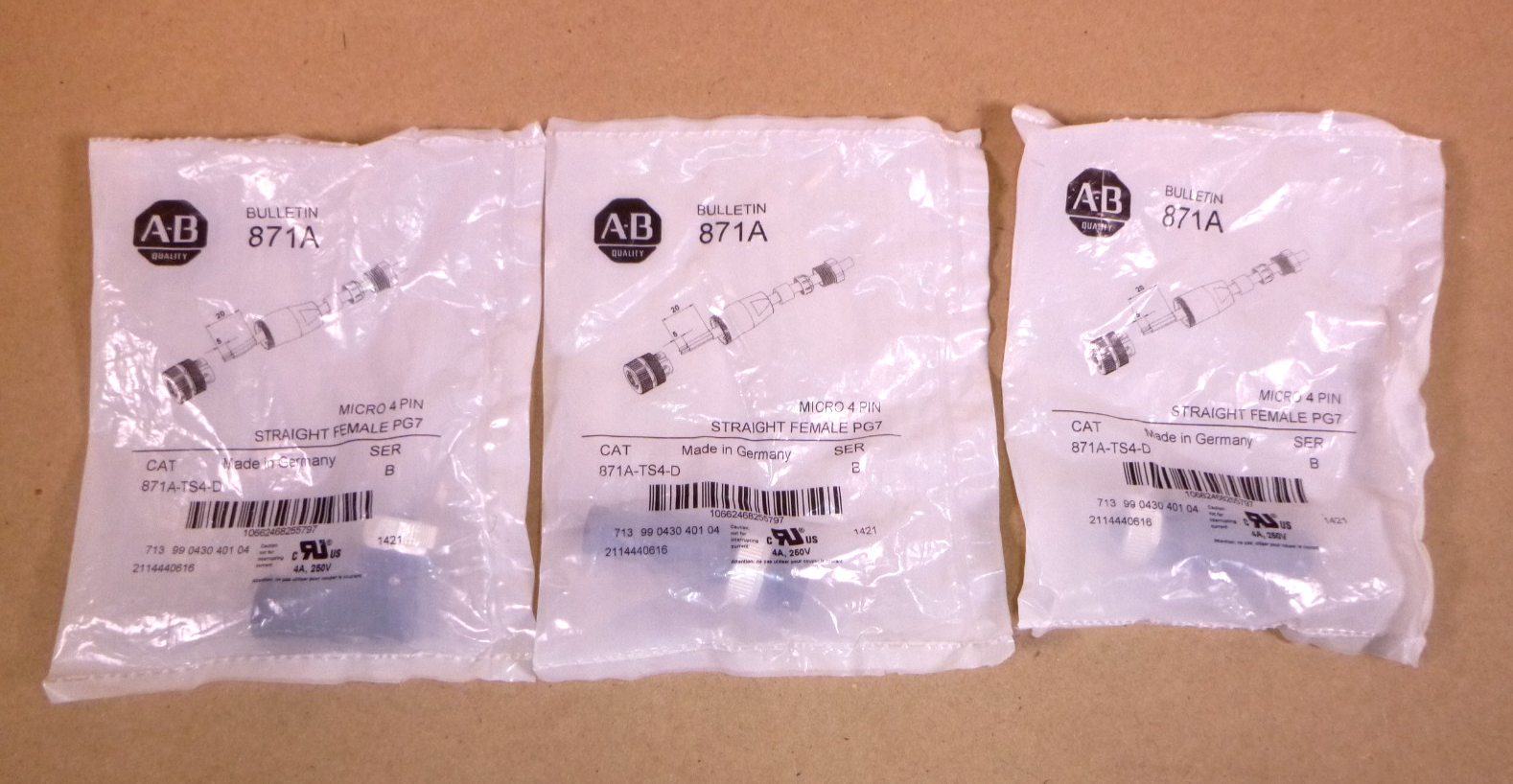 871A-TS4-D Allen Bradley MICRO 4-PIN Straight Female Connector (Lot of 3) NEW