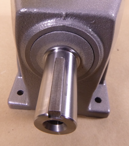 SK 12 56C0.5 Nord Gear Reducer 970 in-lb, 53.84:1 Ratio, 32RPM, 1" Output Shaft | Industrial Electric Motors, Pumps & Parts