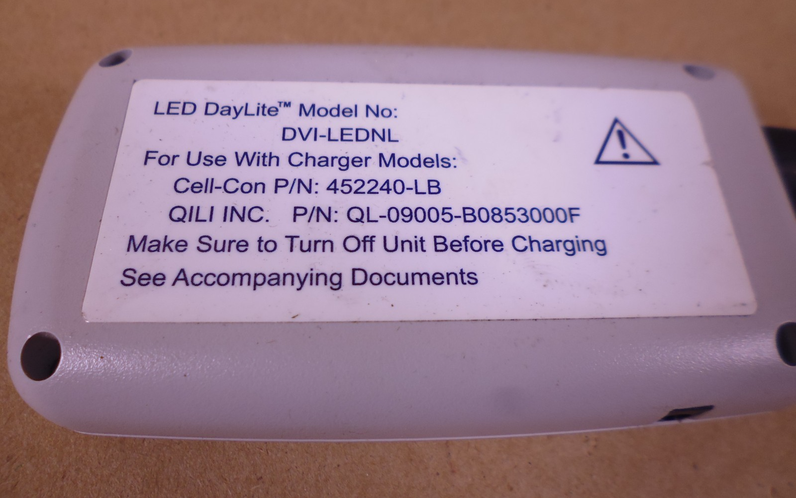 (UNTESTED) Vision LED Daylite DVI-LEDNL Battery Pack - AS-IS May Need Battery | Industrial MRO Replacement Parts, Manufacturing Machine Parts &amp; Components, Heavy Equipment Parts Supplier