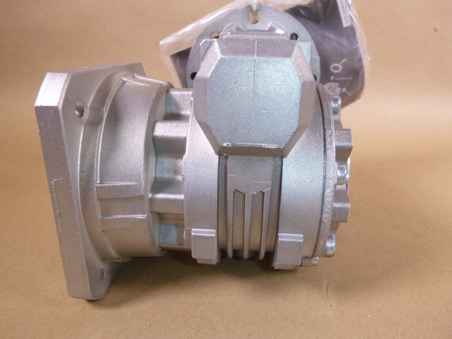 Varvel FRS50 Gearbox - Speed Reducer FRS50FLR1571B14AC24, 24MM Hollow Shaft | Industrial Electric Motors, Pumps &amp; Parts