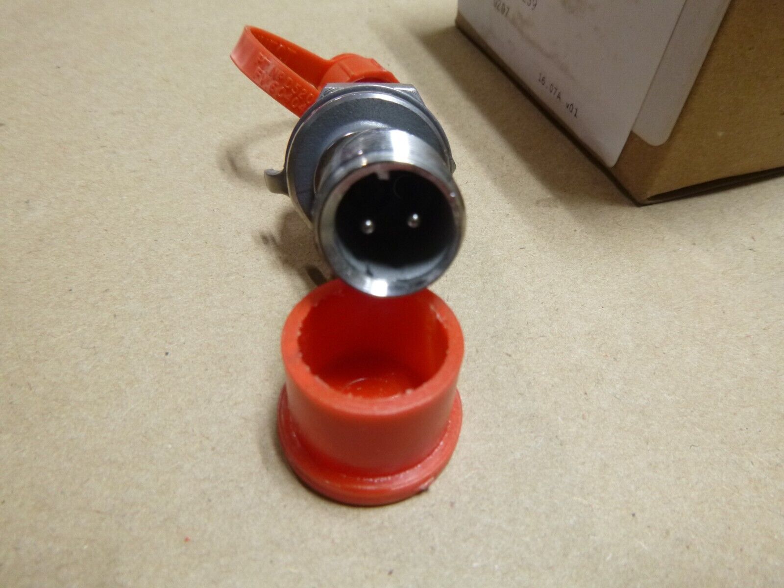USGI Kidde Graviner Electrical Connector Body 51443-102, 5935-01-209-6013 | Industrial MRO Replacement Parts, Manufacturing Machine Parts &amp; Components, Heavy Equipment Parts Supplier