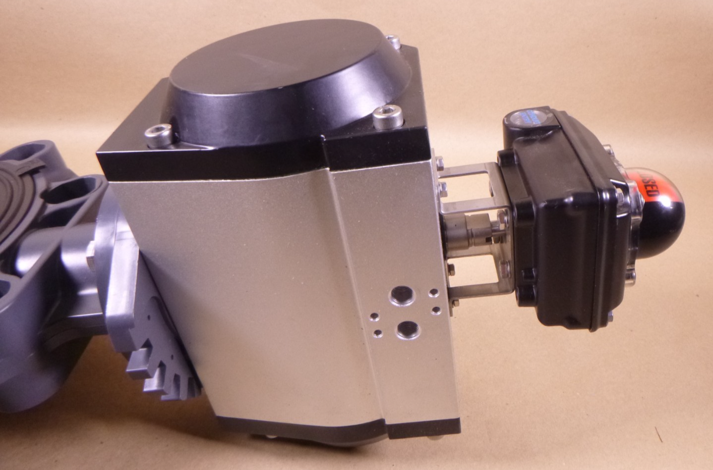 Evian 6964 Actuator DN200 w/ BE45 Max-Air Limit Switch Box &amp; 8" Butterfly Valve | Industrial MRO Replacement Parts, Manufacturing Machine Parts &amp; Components, Heavy Equipment Parts Supplier