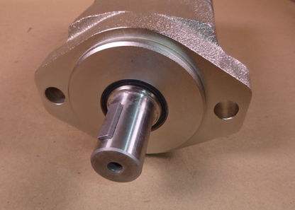 OEM Genuine Eaton Char-Lynn 104-1143-006 Hydraulic Geroler Disc Valve Motor | Industrial Electric Motors, Pumps &amp; Parts