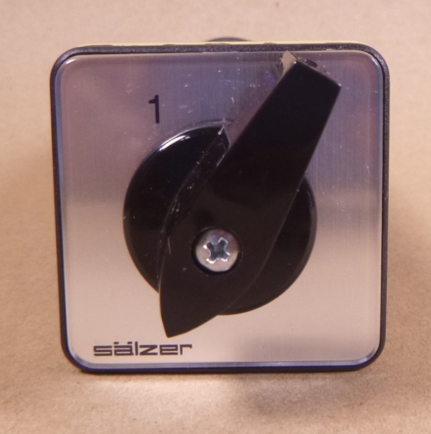 Salzer M221-61046 Rotary Cam Switch , 7.5kW 380-440V , 20A 600VAC | Electrical MRO Replacement Parts &amp; Components and Commercial Electrical Supplies Company