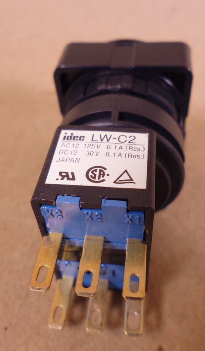 IDEC LW-C2 White Push Button , 12VDC 30V , 12VAC 125C , LW6B-M1C2LW | Electrical MRO Replacement Parts &amp; Components and Commercial Electrical Supplies Company