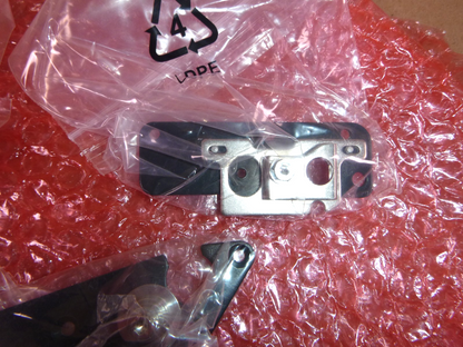 New Genuine OEM Zebra ZE500-4, ZE500-6 Roller Plates RH - P1046696-070