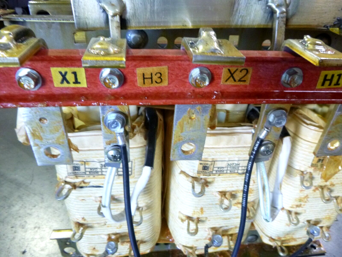 Square D Transformer 30T3H Open Type 30kVA, 3 Phase, 480V Delta Pri 208Y/120 Sec