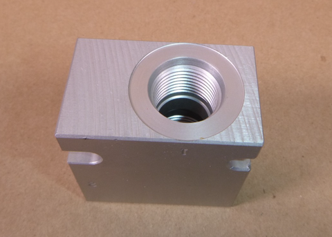 B10-2-A8T PARKER Hydraulic Cartridge Valve Base C10-2 Valve Cavity Size | Industrial MRO Replacement Parts, Manufacturing Machine Parts & Components, Heavy Equipment Parts Supplier