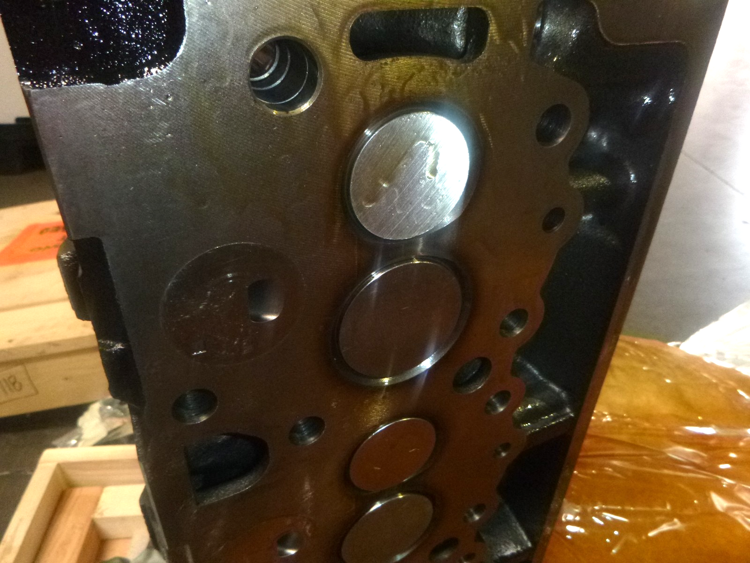 USGI New M998 Humvee 6.5L Genuine GM Cylinder Head 10163726, 2815-01-411-2137