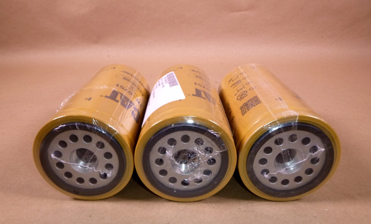 (Lot of 6) Caterpillar Fuel Filter 1R-0751 For C7 C9 3126B 3126E C-9 3116 3126 | Industrial Tractor Parts Supplier and Surplus Tractor Parts &amp; Accessories