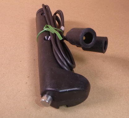 USGI M939 Series Truck Transfer Case Push Switch K-1013-501, 5930-01-141-8414 | Genuine M35 Military Truck Parts and M939 Cargo Truck Surplus Parts
