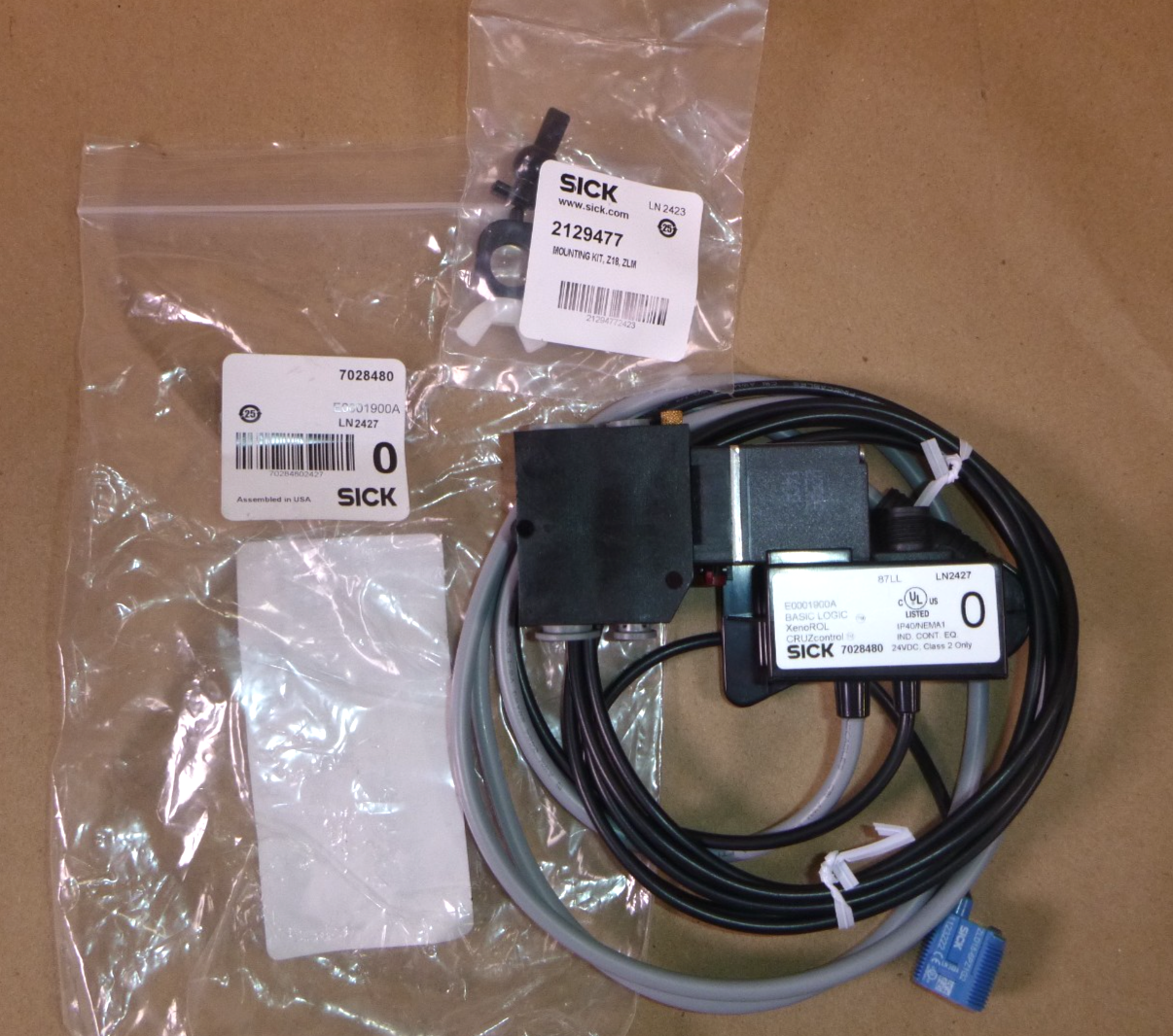 CRUZcontrol Logic Assembly E0001900A Sick 7028480 Photo Electric Sensor 24 Volt